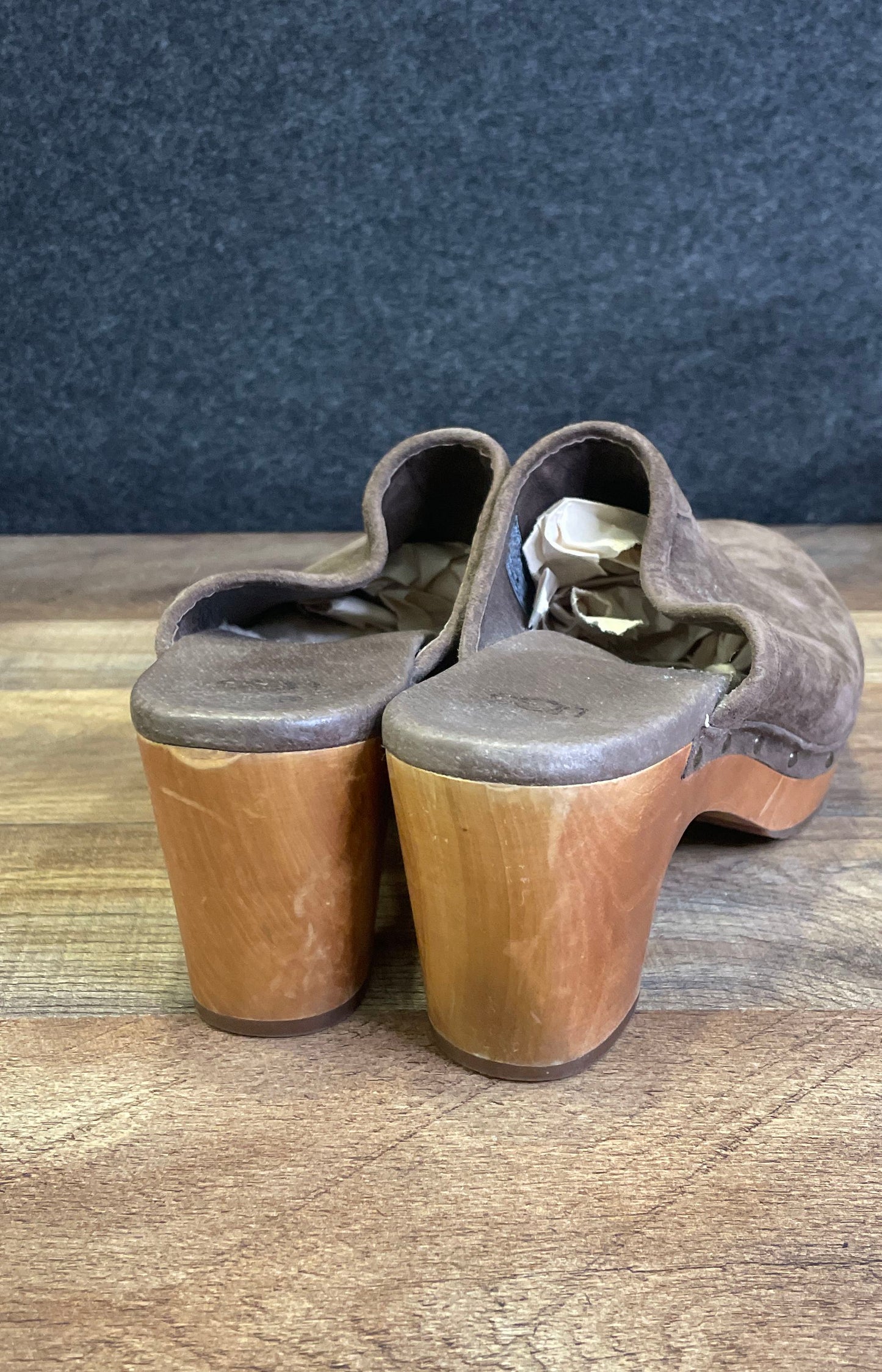 UGG Abbie Brown Suede Wooden Platform Studded Clog Mules Women's Size 9