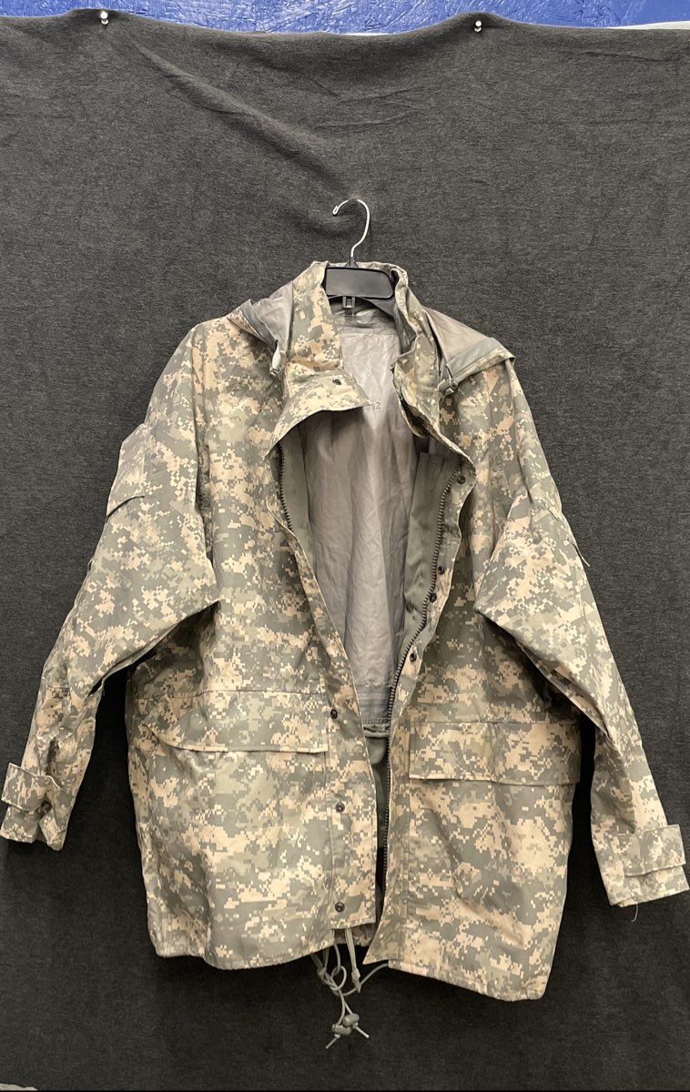 Tennier Industries Men's ECWCS UCP Digital Camo Cold Weather Parka Sz XL-R