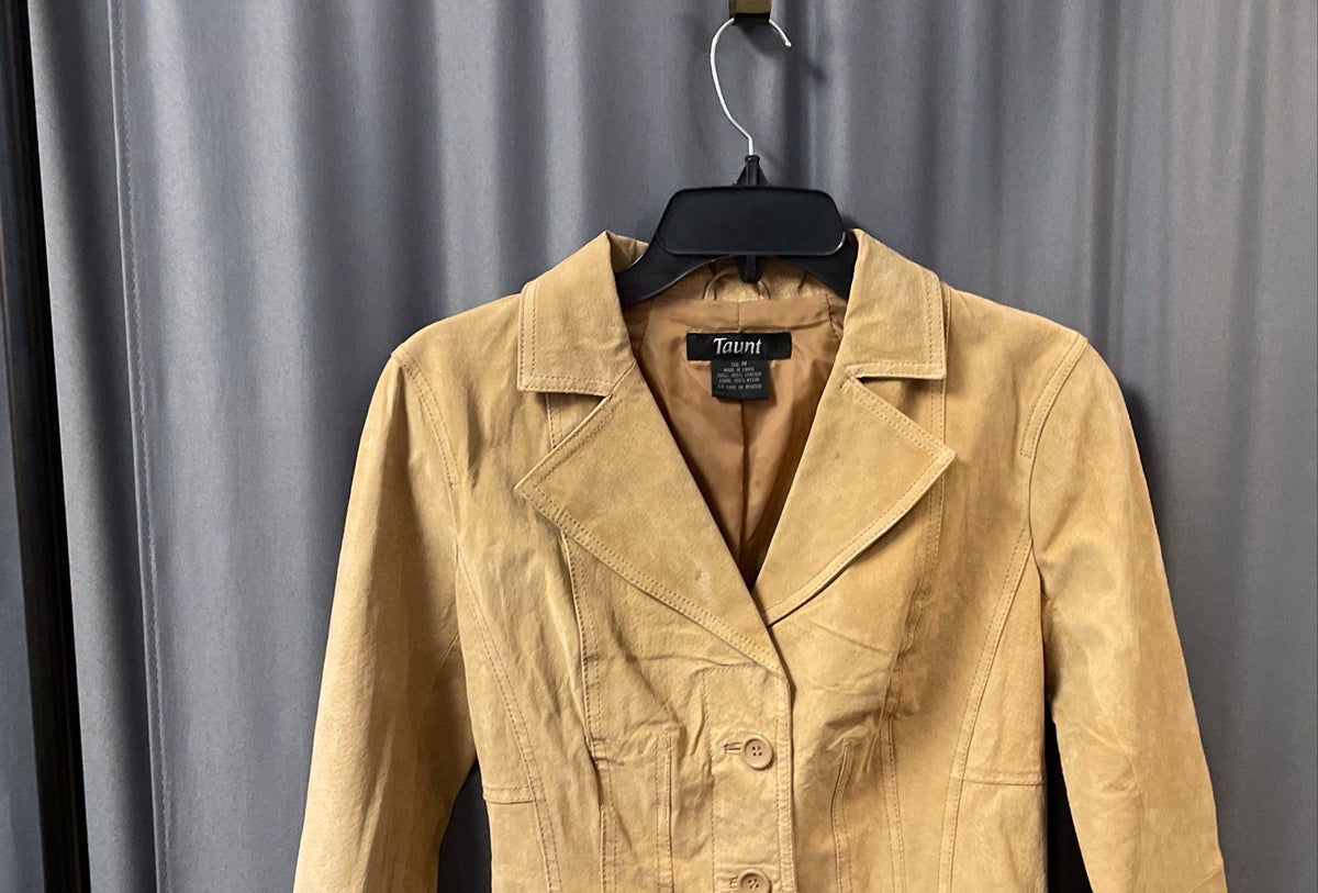 Taunt Women's Beige Leather Blazer Style Button Front Jacket Sz M