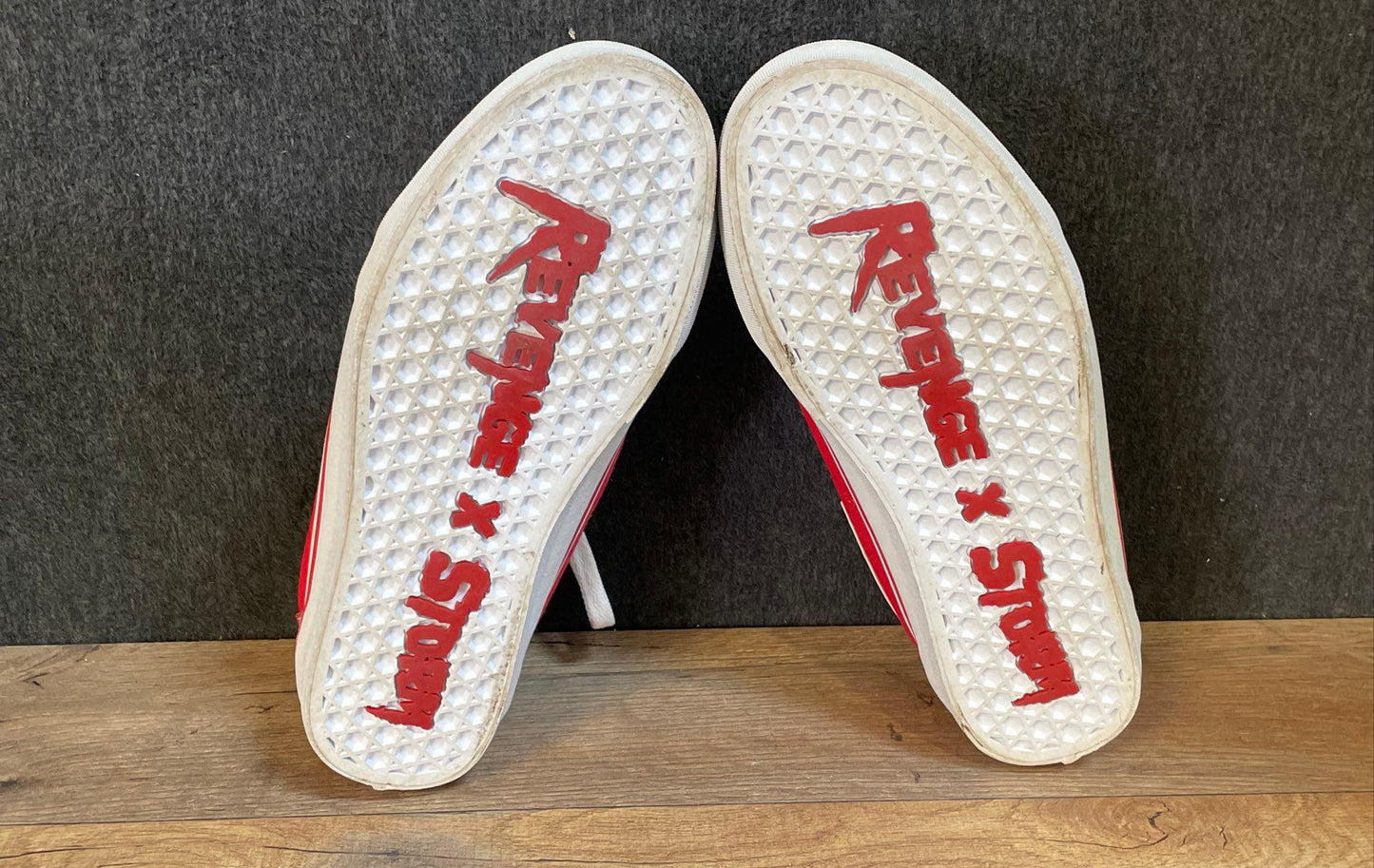 Revenge x Storm Red White Bolt Low Top Skate Sneakers Men's Size 7