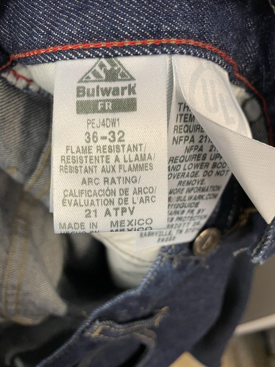 Bulwark FR Men's PEJ4DW1 Flame Resistant Denim Blue Jeans NWT CAT 2 NFPA 36x32