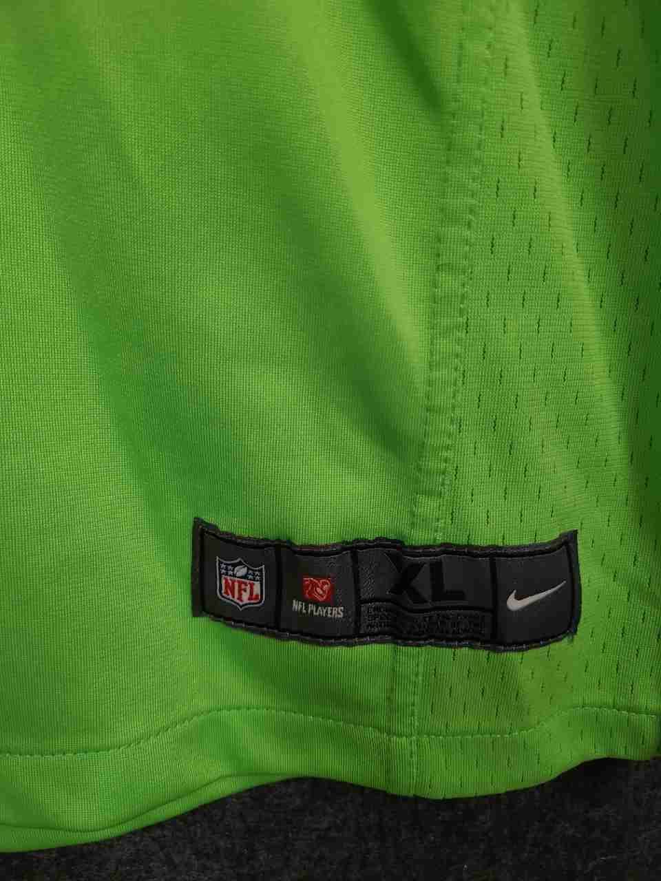 Nike Boys Seattle Seahawks Russell Wilson #3 Action Green NFL Jersey Youth XL