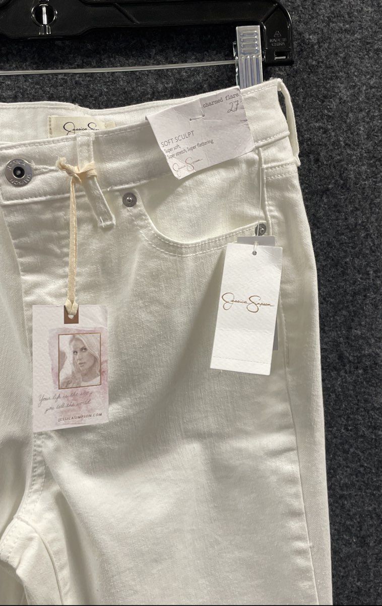 Jessica Simpson Women's White Charmed Flare Soft Sculpt Embroidered Jeans 27 NWT