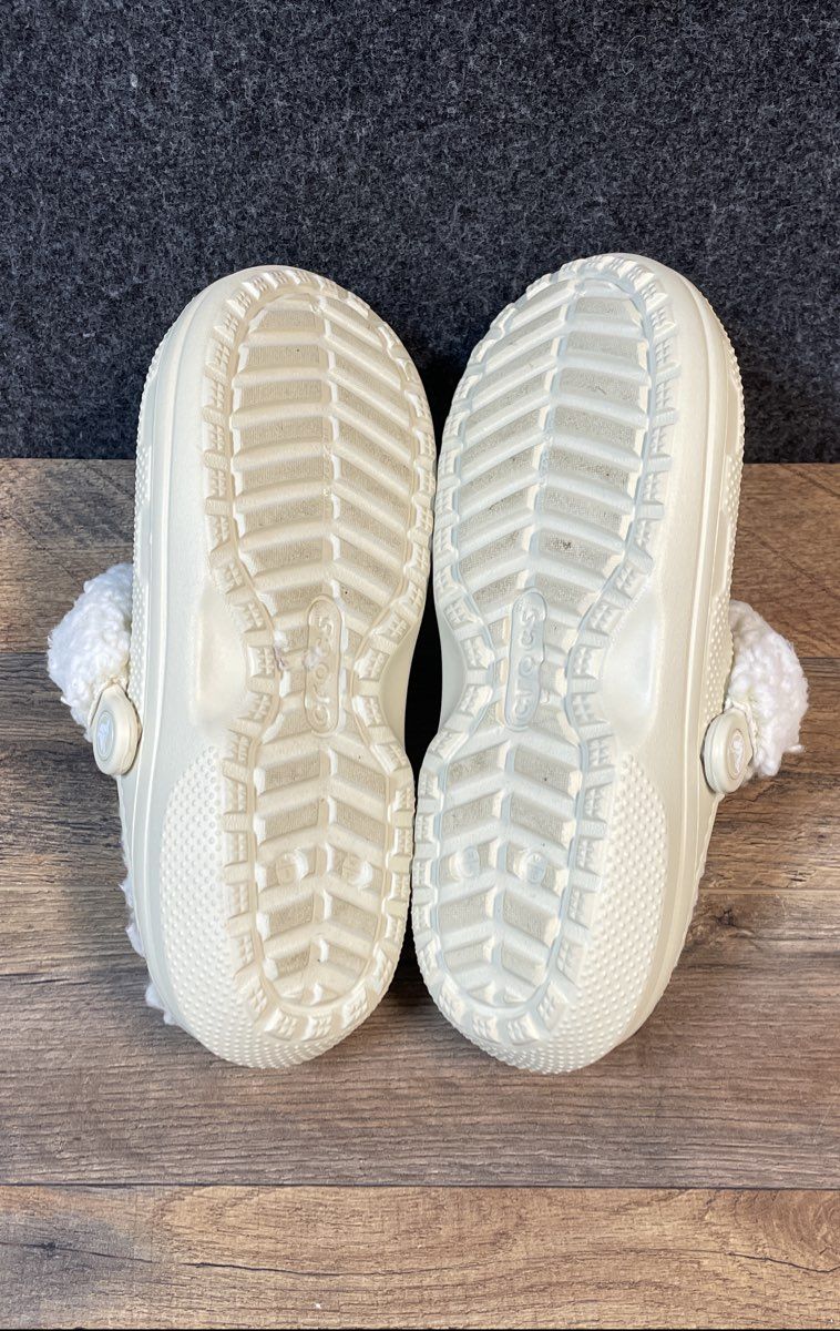 Crocs Classic Lined Clog Bone White Fuzz Lining Men's 8 Women's 10