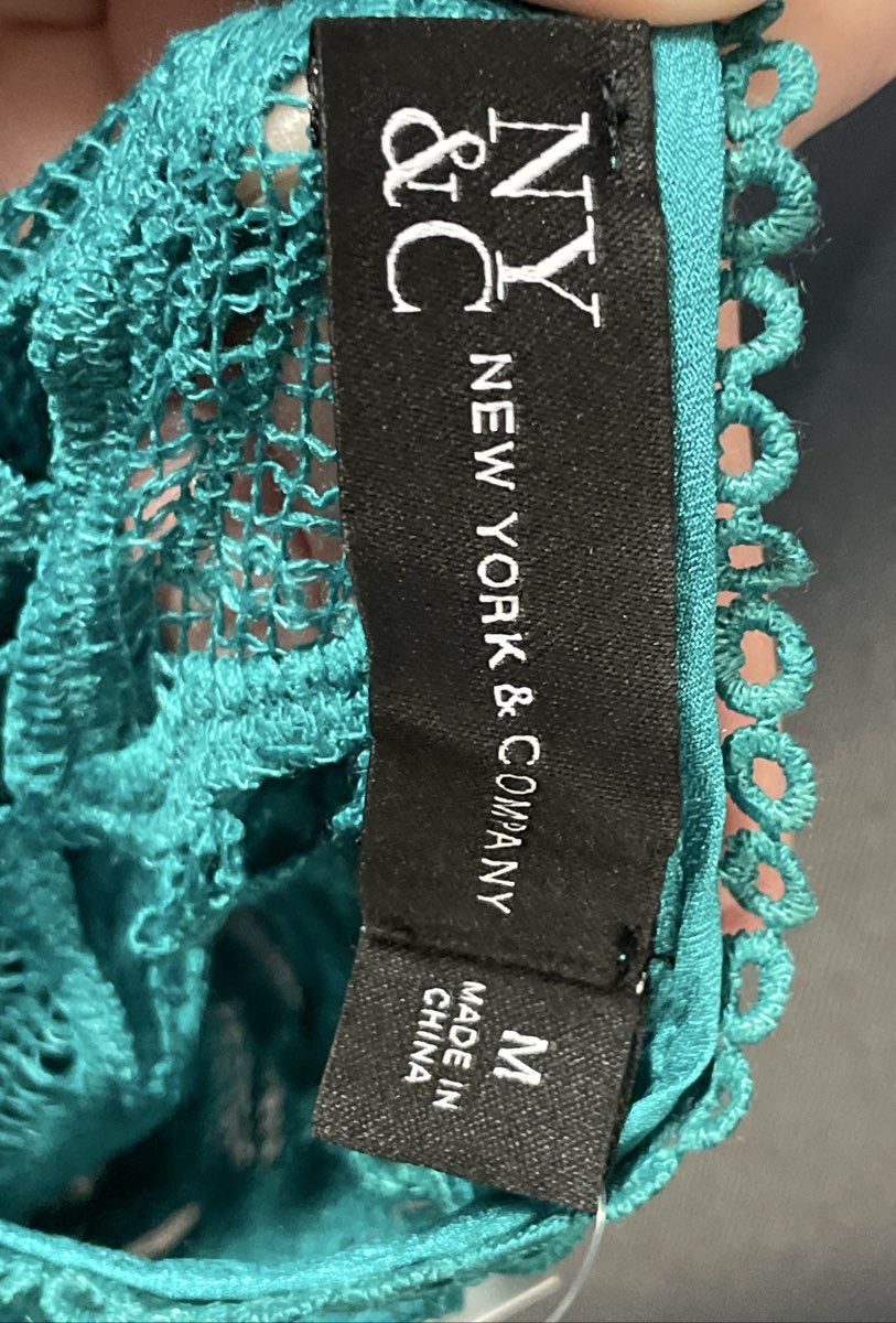 NWT Women's Emerald Green New York & Company Long Sleeve Lace Dress - Size M