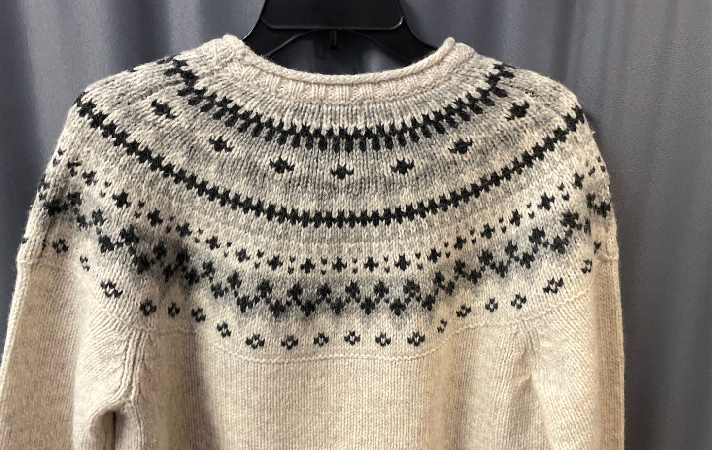 L.L. Bean Women's Fair Isle Lambswool Nordic Knit Sweater Cream Gray Sz M PET