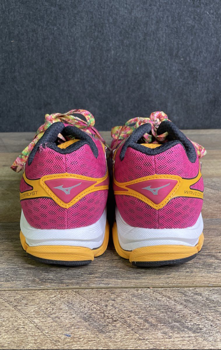 Mizuno Wave Catalyst Pink Orange Silver Women's Running Shoes Size 10