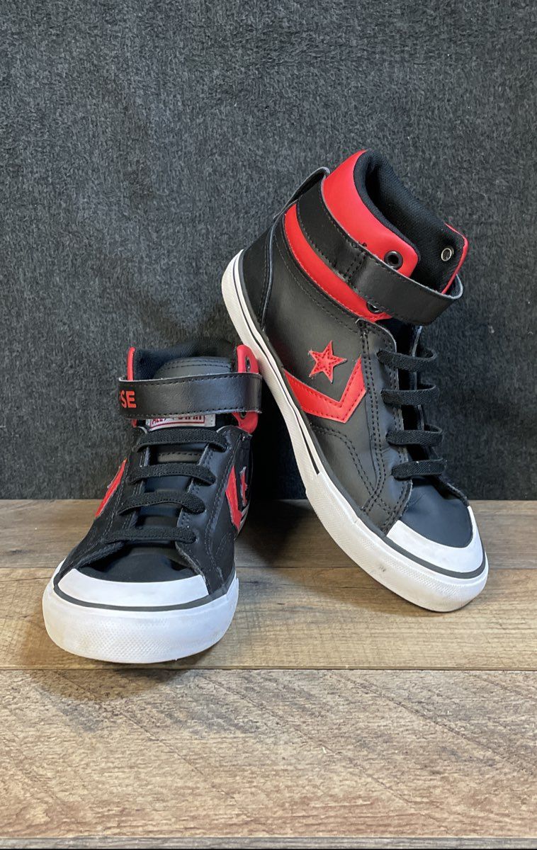 Converse Pro Blaze Strap Black Red White High Top Youth Sneakers Size 2.5