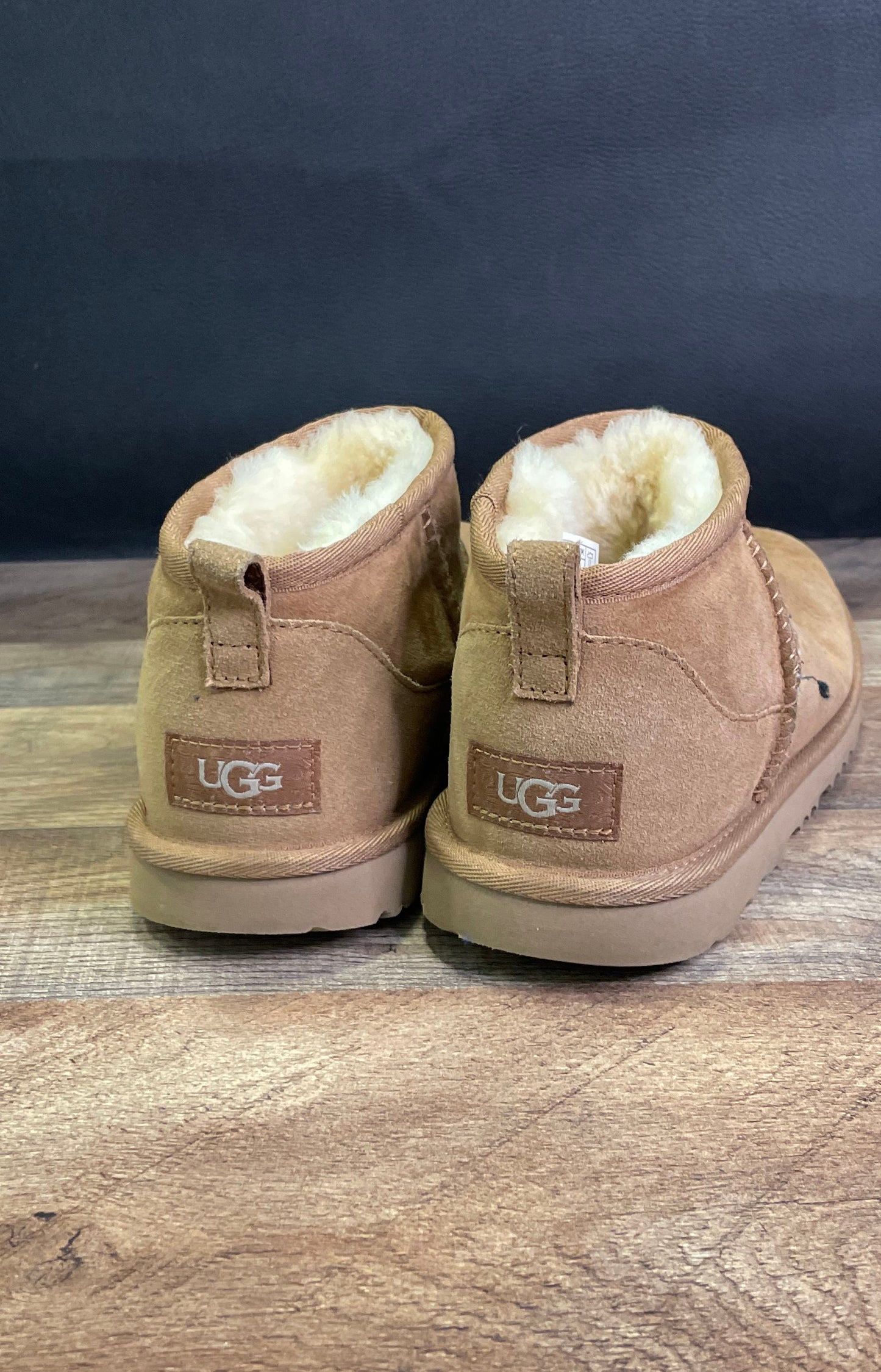 UGG Classic Ultra Mini Chestnut Sheepskin Ankle Boots Women's Size 6