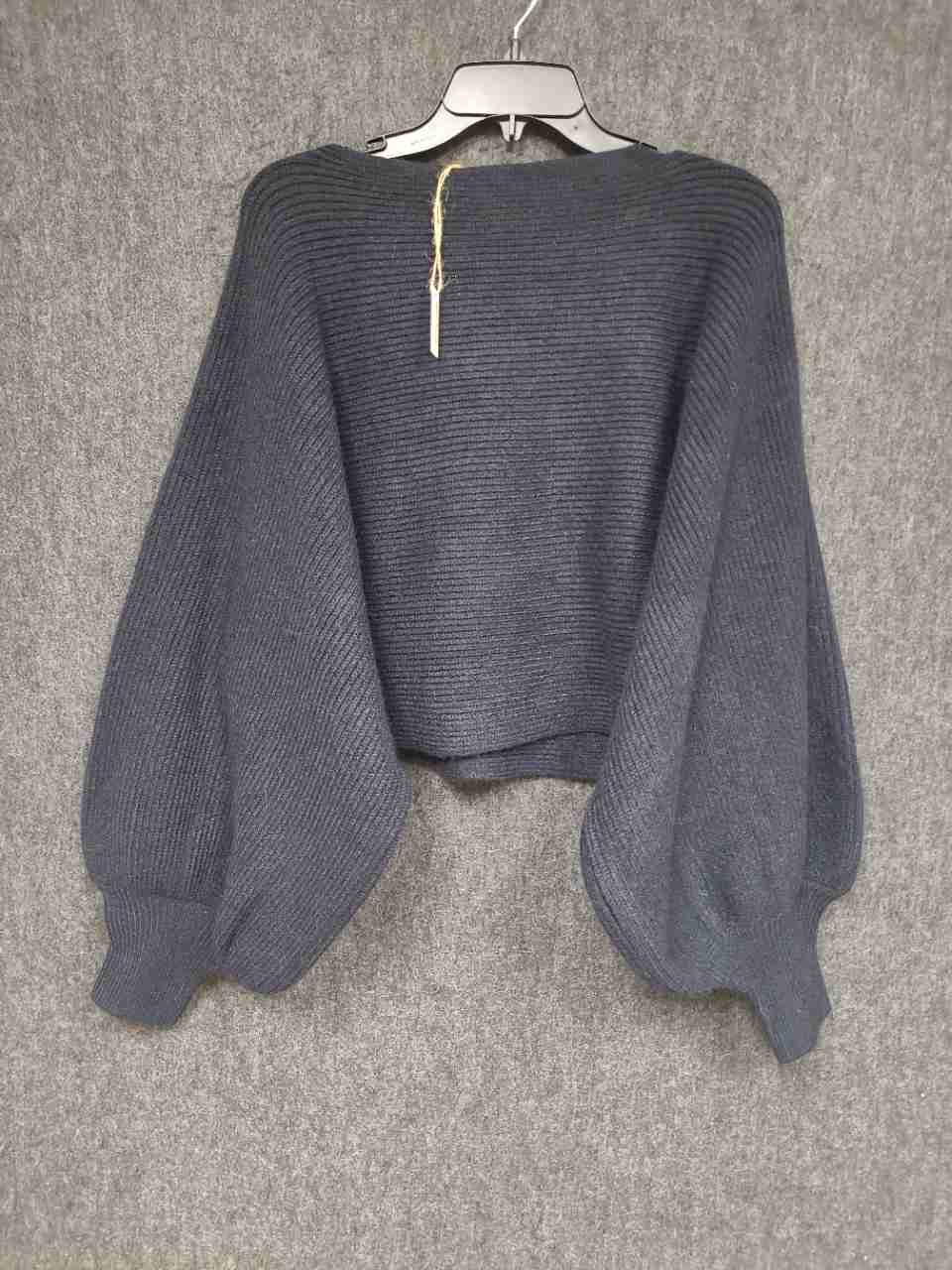 World Market Women's Navy Blue Ribbed Cropped Balloon Sleeve Sweater NWT OS