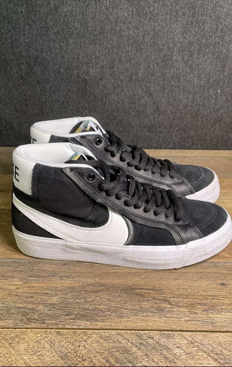 Nike SB Zoom Blazer Mid Premium Plus Black White DR9144-001 Size 8.5