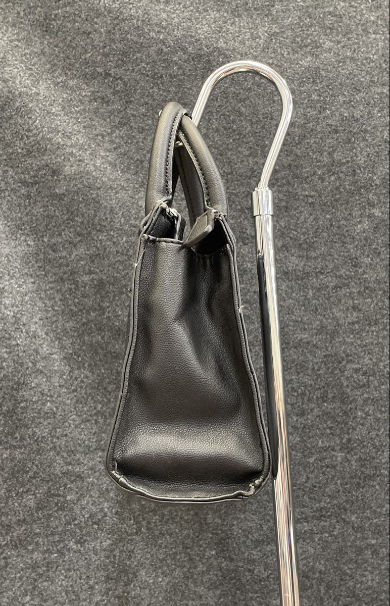 Guess Black Leather Satchel Handbag Top Handle Purse Gunmetal Hardware