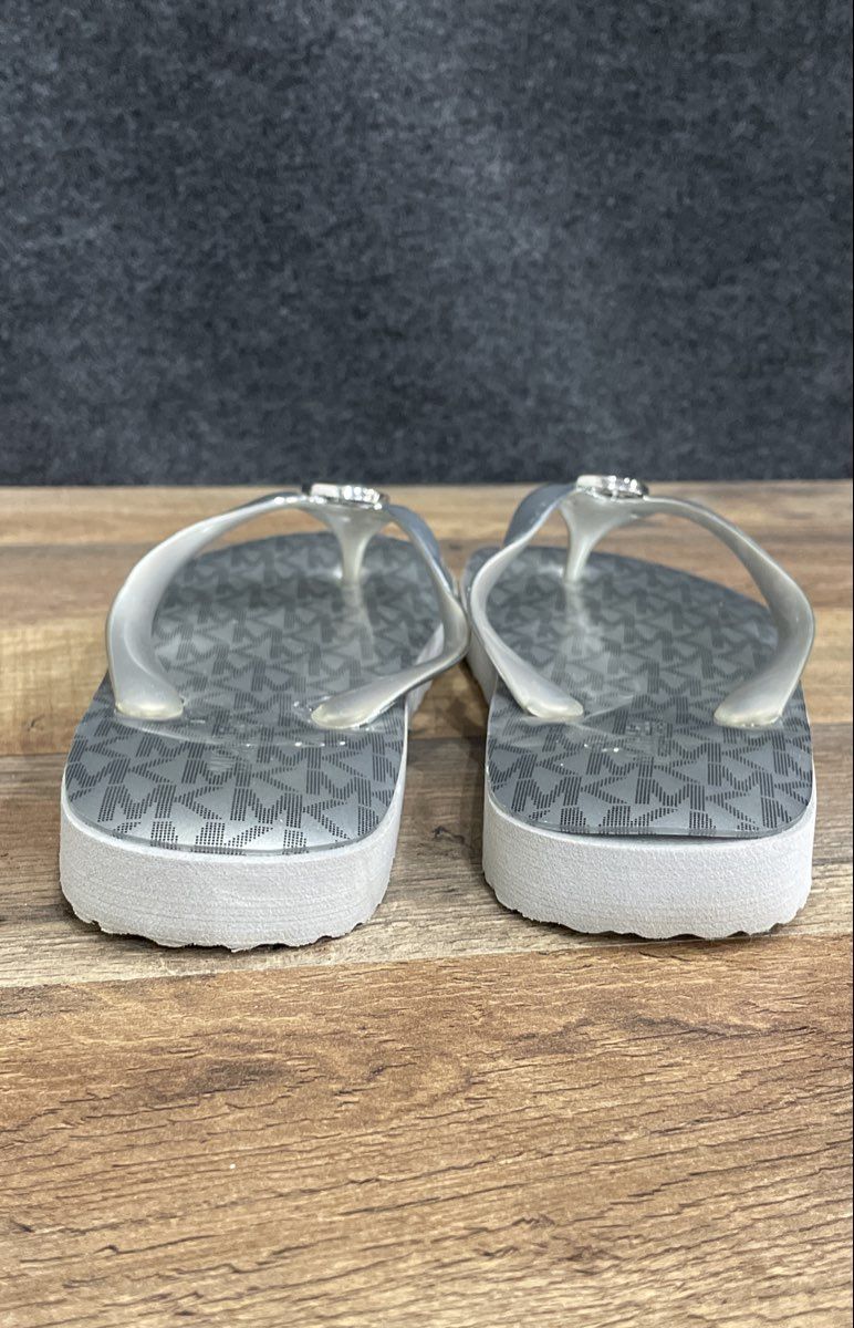Michael Kors Silver MK Monogram Medallion Flip Flop Sandals Women's Size 6