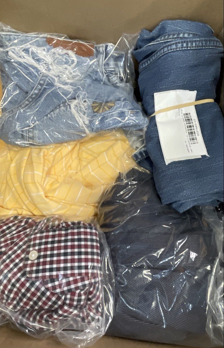 Assorted Brands Men's Women's Clothing Reseller Wholesale Bulk Lot 20.5 Lb