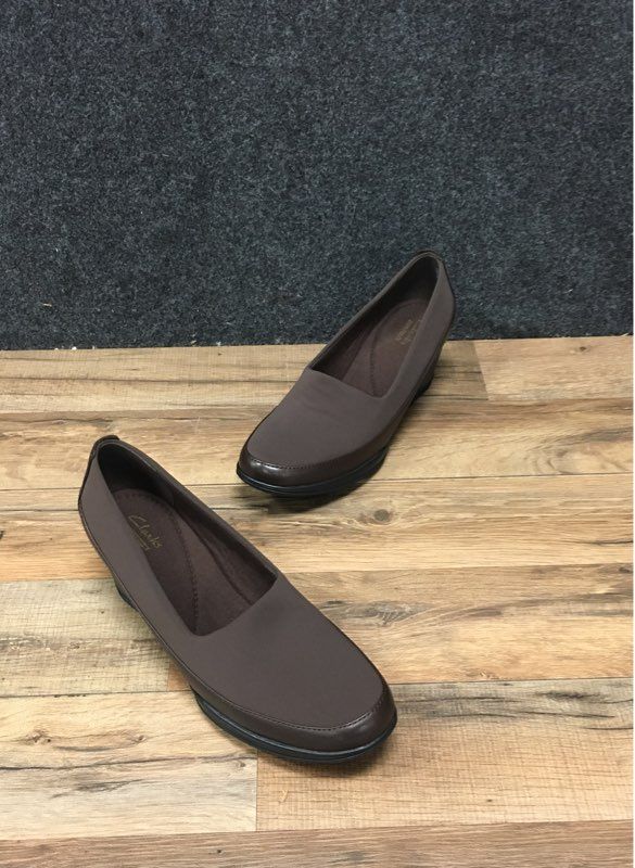 Clarks Portrait Helen Brown Wedge Pumps Women's Size 8.5 M