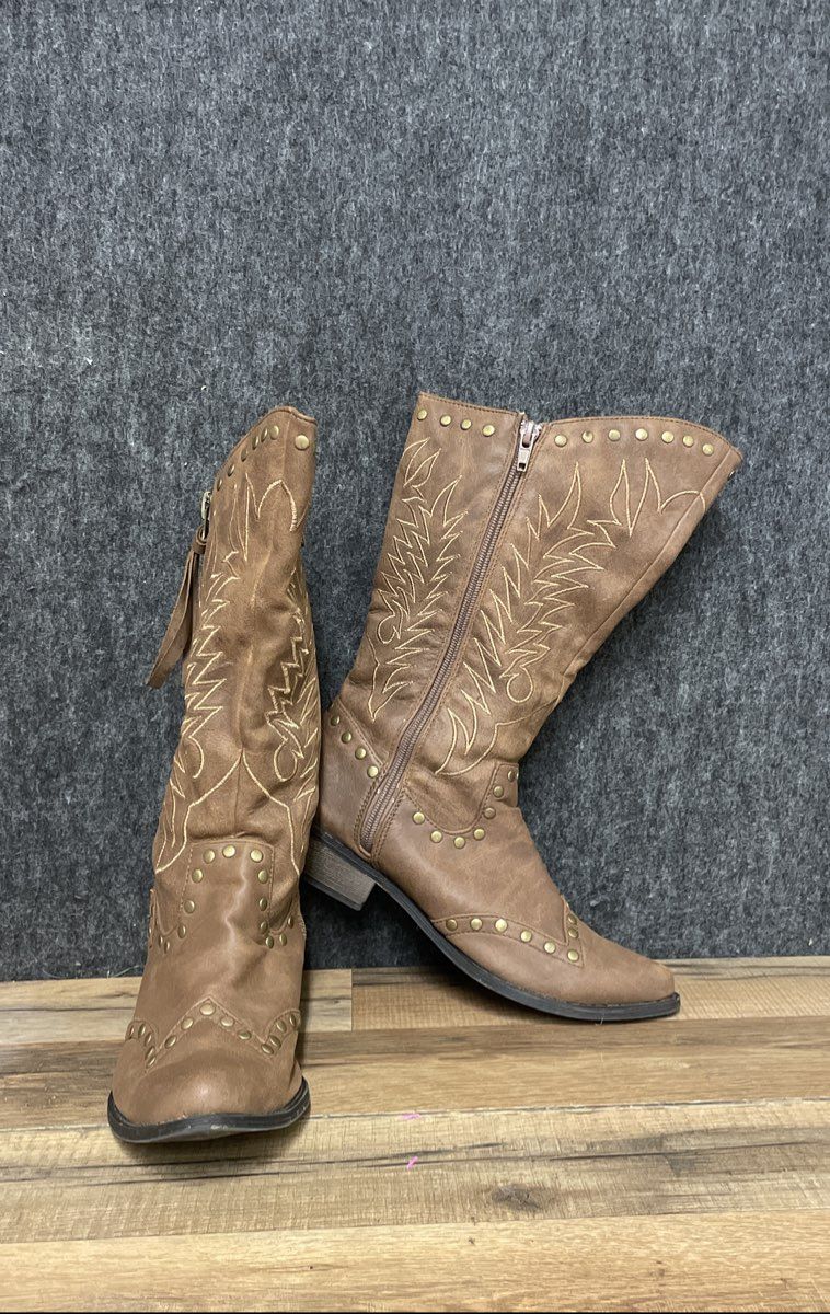 Matisse Coconuts Brown Faux Leather Pirate Western Studded Boots Size 6 M