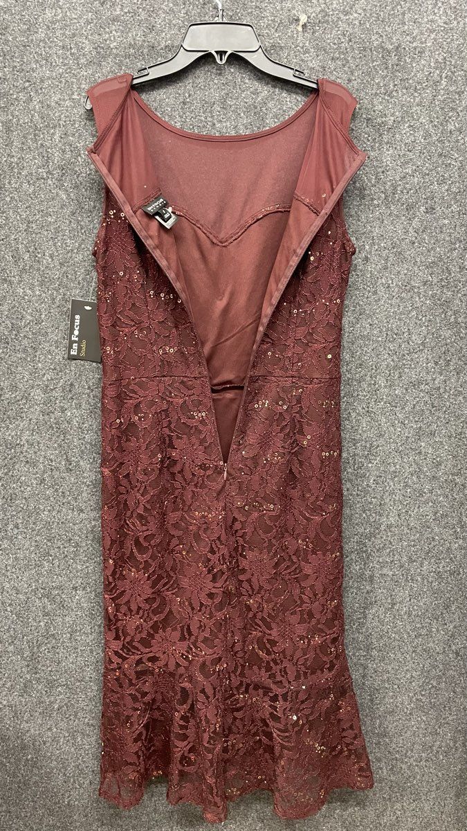 NWT En Focus Studio Women's Dress Maroon Lace Sequin Illusion Neck Midi Sz 6
