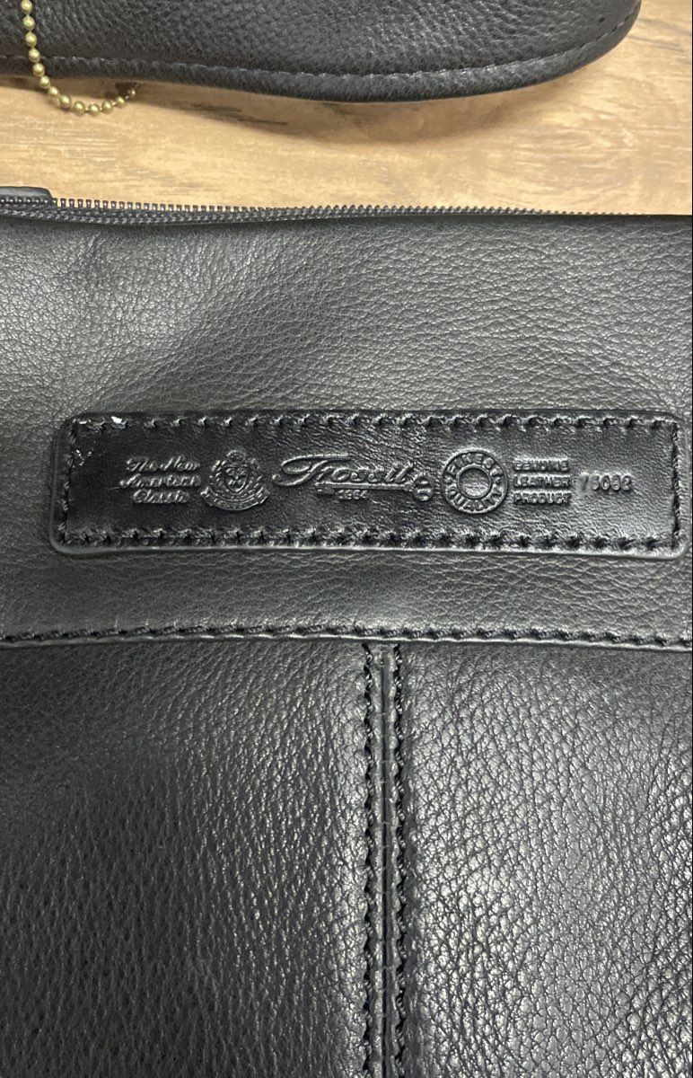 Fossil Black Leather Classic 75082 Crossbody Bag Brass Hardware Vintage