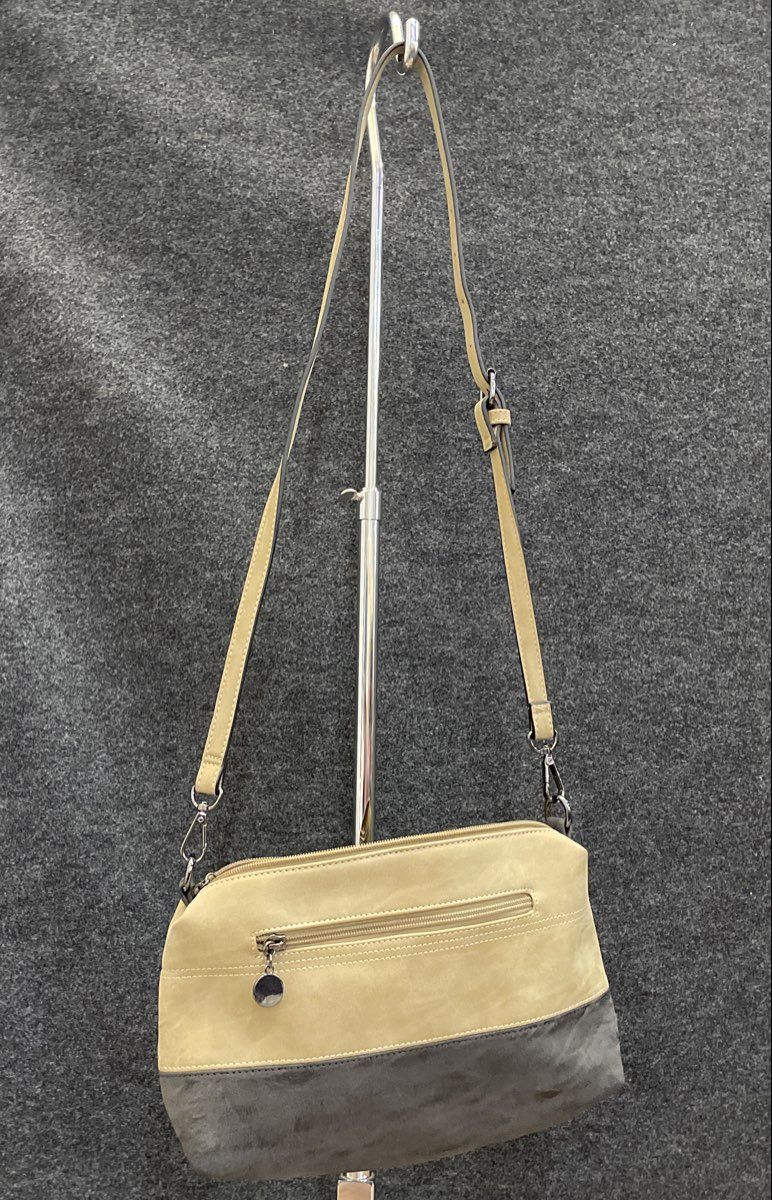 Sydney Love Cream Black Leather Crossbody Bag Handbag Gunmetal Hardware
