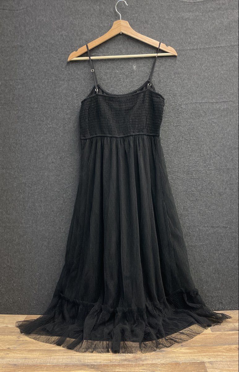Blu Pepper Women's Black Pleated Maxi Dress Smocked Back Tulle Hem NWT Size S