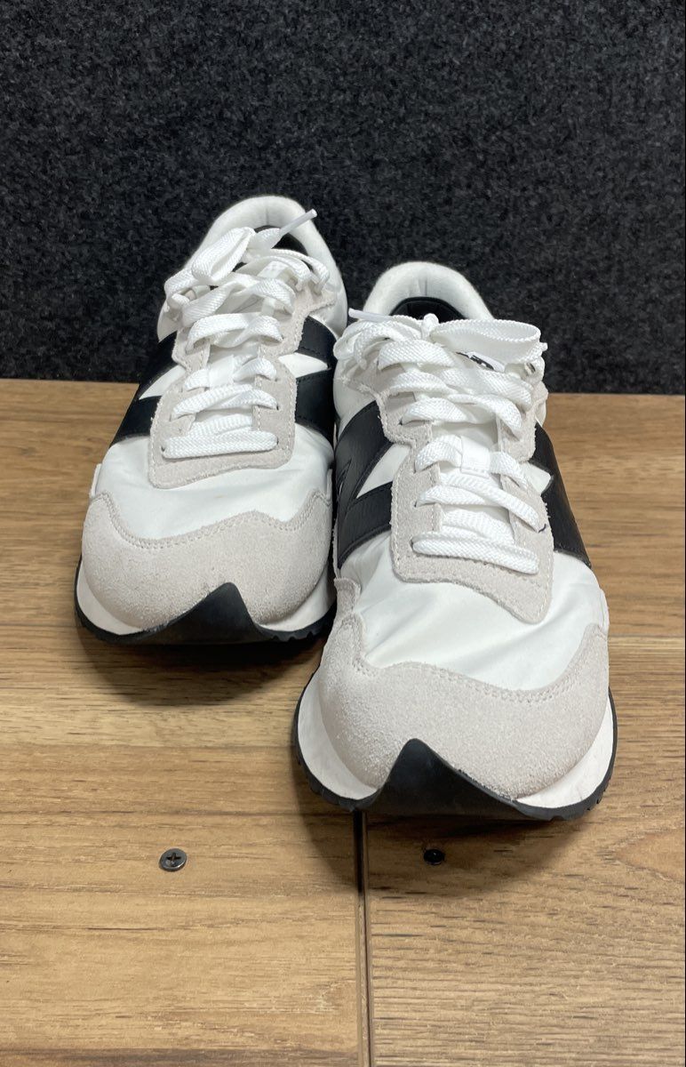 New Balance 237 White Black Sea Salt Sneakers Women's Size 11 Men's 9.5