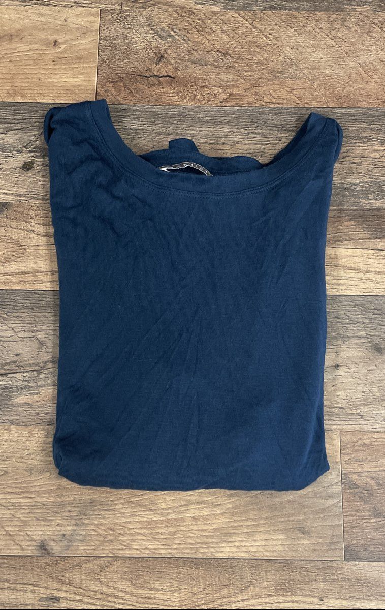 Athleta Women's Blue Breezy Long Sleeve Scoop Neck Top Sz XL