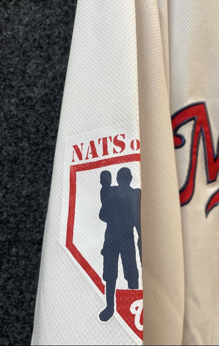 Washington Nationals MLB Baseball Jersey White Button Up Number 20 Sz AXL