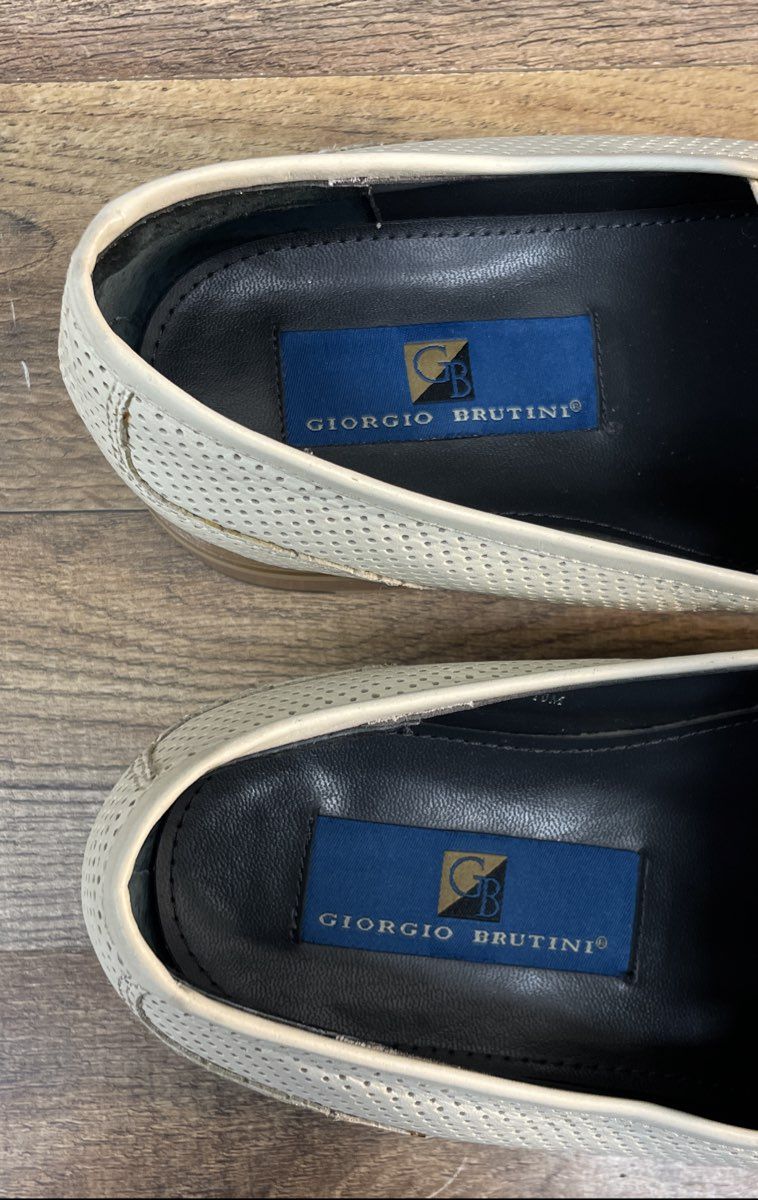 Giorgio Brutini Men's Cream Perforated Bit Loafers Square Toe Slip-On Size 10