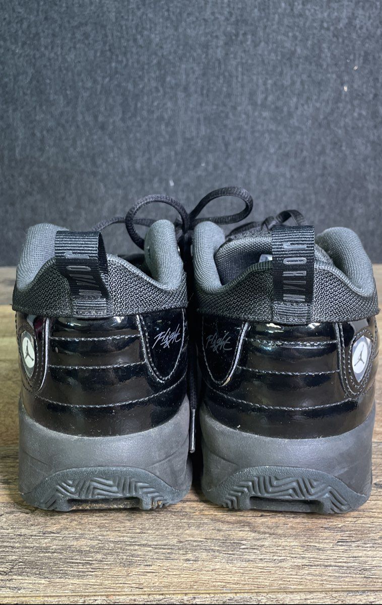Nike Air Jordan Max Aura 6 Black Anthracite Youth Sneakers Size 5.5Y