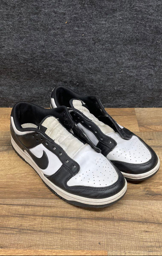 Nike Dunk Low Retro Black White Panda Sneakers Men's Size 9.5