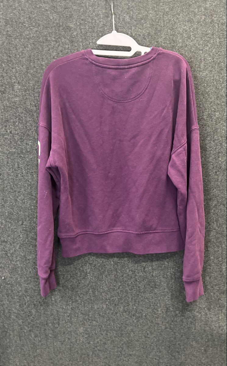 Carhartt Women's Purple Crewneck Sweatshirt Gradient Logo Sleeve Loose Fit Sz S