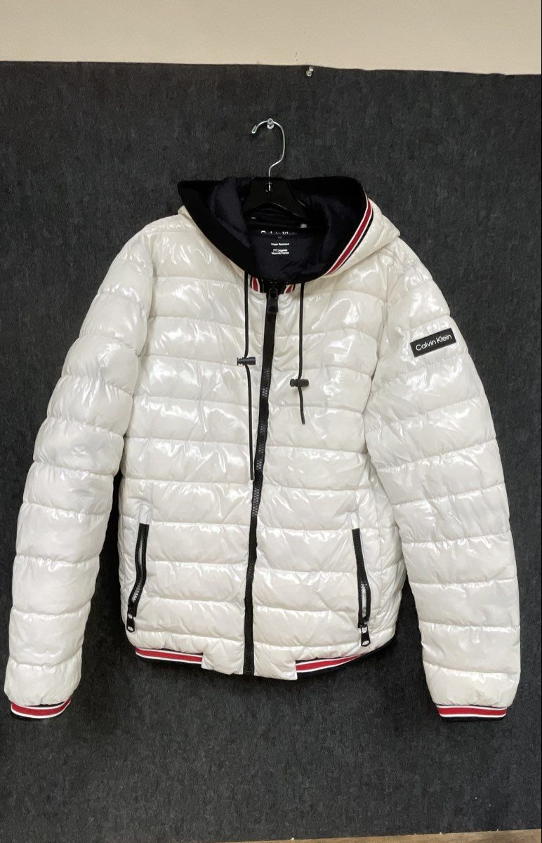 Calvin Klein Men's White Shiny Puffer Jacket Hooded Water Resistant Sz M