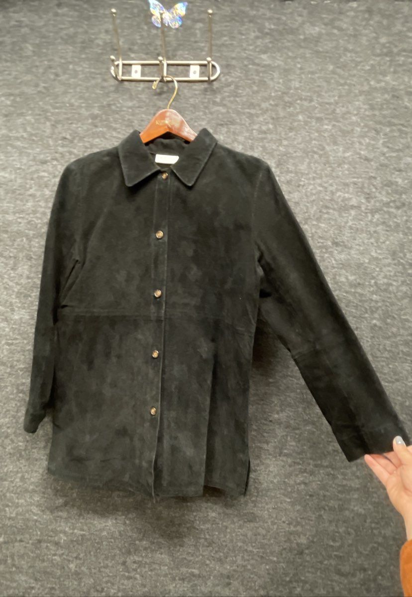 Vintage 90s Women's Black Suede Leather Button Front Shirt Jacket Shacket
