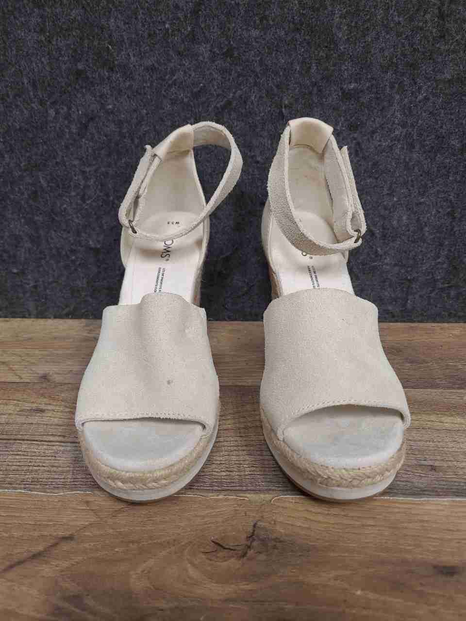 TOMS Cream Canvas Jute Wrapped Wedge Ankle Strap Sandals Women's Size 5.5