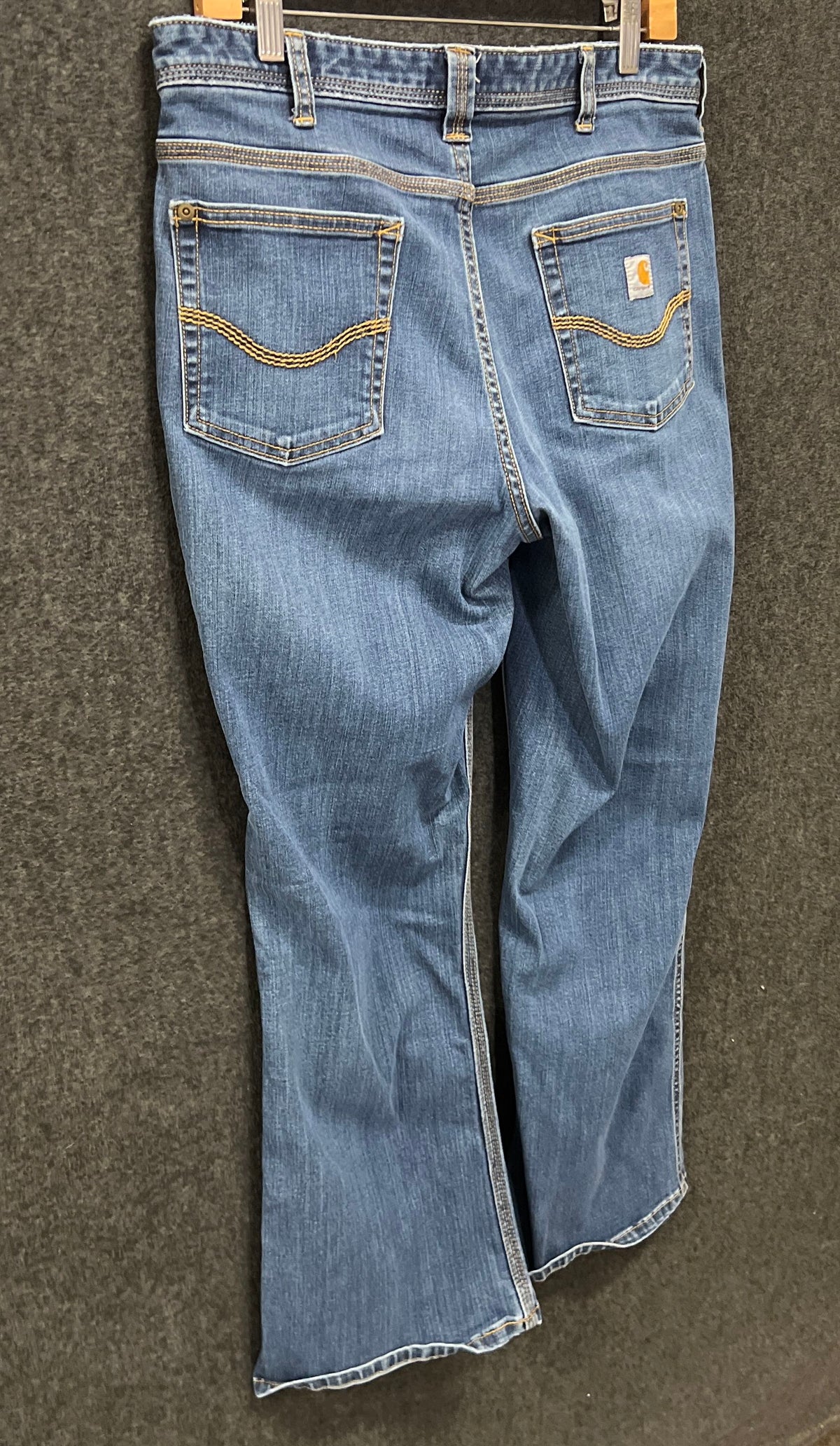 Carhartt Women's Original Fit Bootcut Jeans Medium Wash Blue Sz 12 Short