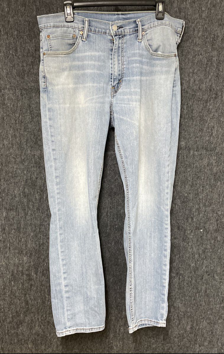 Levi's Men's 541 Athletic Taper Light Wash Stretch Blue Jeans Sz 35x30
