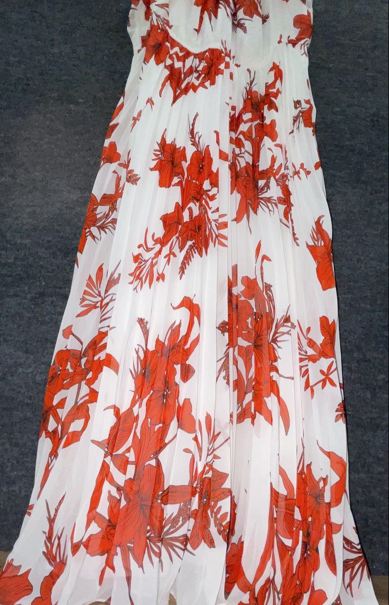 Lane Bryant Women's Red White Floral Pleated Sleeveless Halter Maxi Dress NWT 18