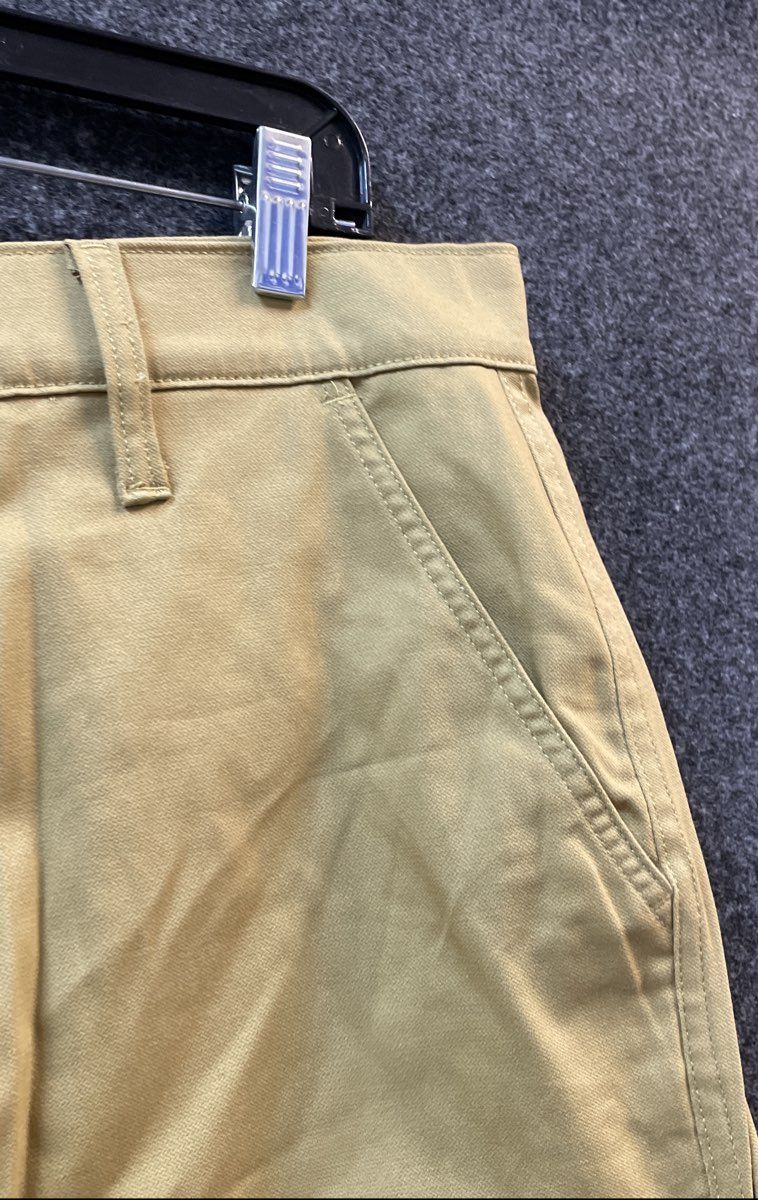 Roaming Soul Men's Khaki Cotton Stretch Cargo Shorts Sz 34 NWT