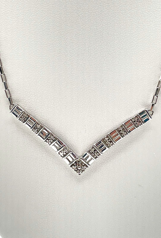Ross Simons 925 Sterling Silver V-Bar Pendant Square-Link Necklace 8.2g