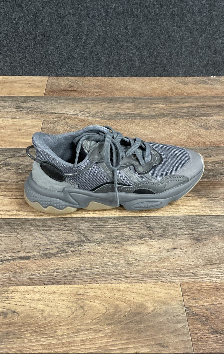 Adidas Ozweego Grey Gum Men's Lifestyle Sneakers Size 8