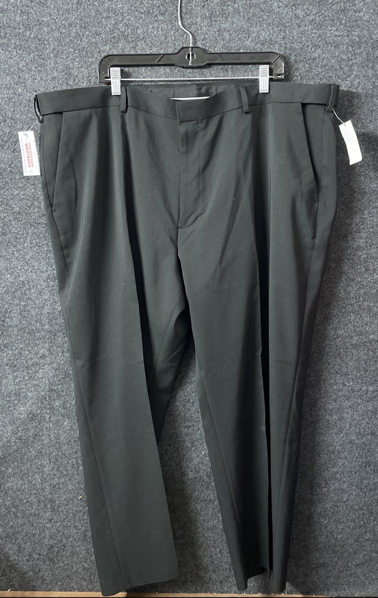 Van Heusen Men's Black Traveler Stretch Non-Iron Dress Pants Slacks 46x29 NWT