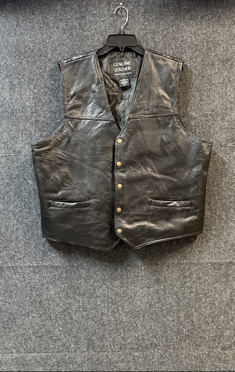 Navarre Leather Company Men's Black Patchwork Genuine Leather Biker Vest Size 2X