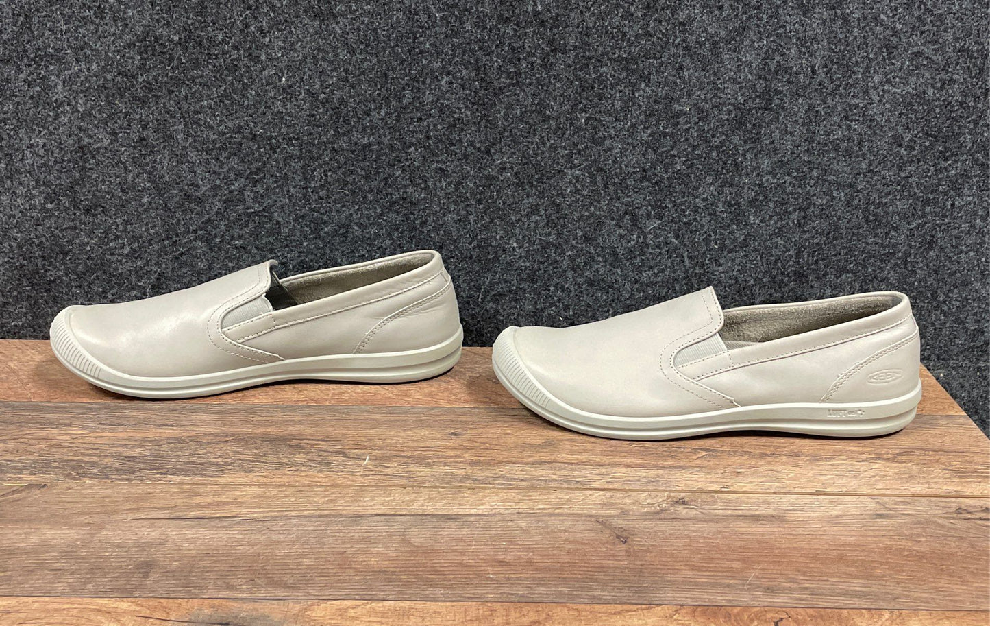 Keen Grayson Slip-On Birch Light Grey Leather Casual Shoes Women's Size 10