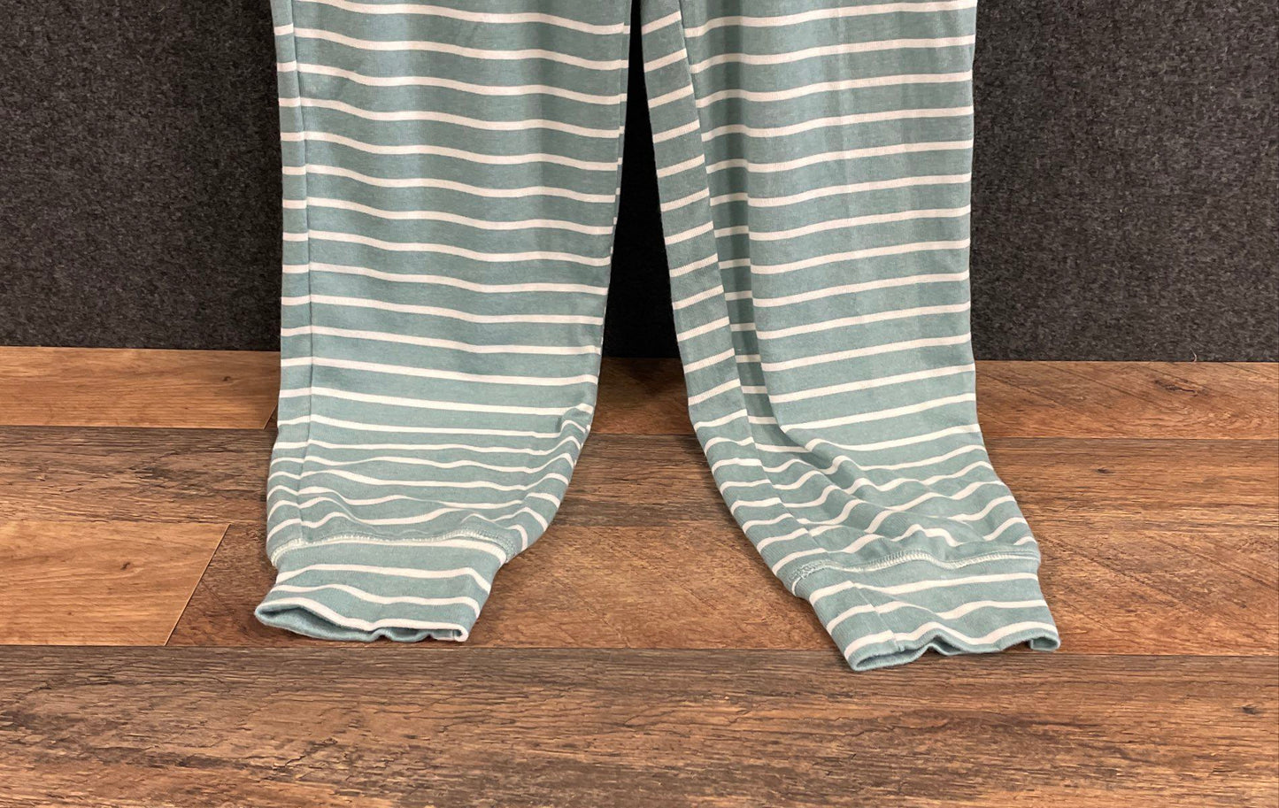 Olive & Oak Women's Sleepwear Pajama Set Sage Stripe NWT 2pc Long Sleeve Sz S