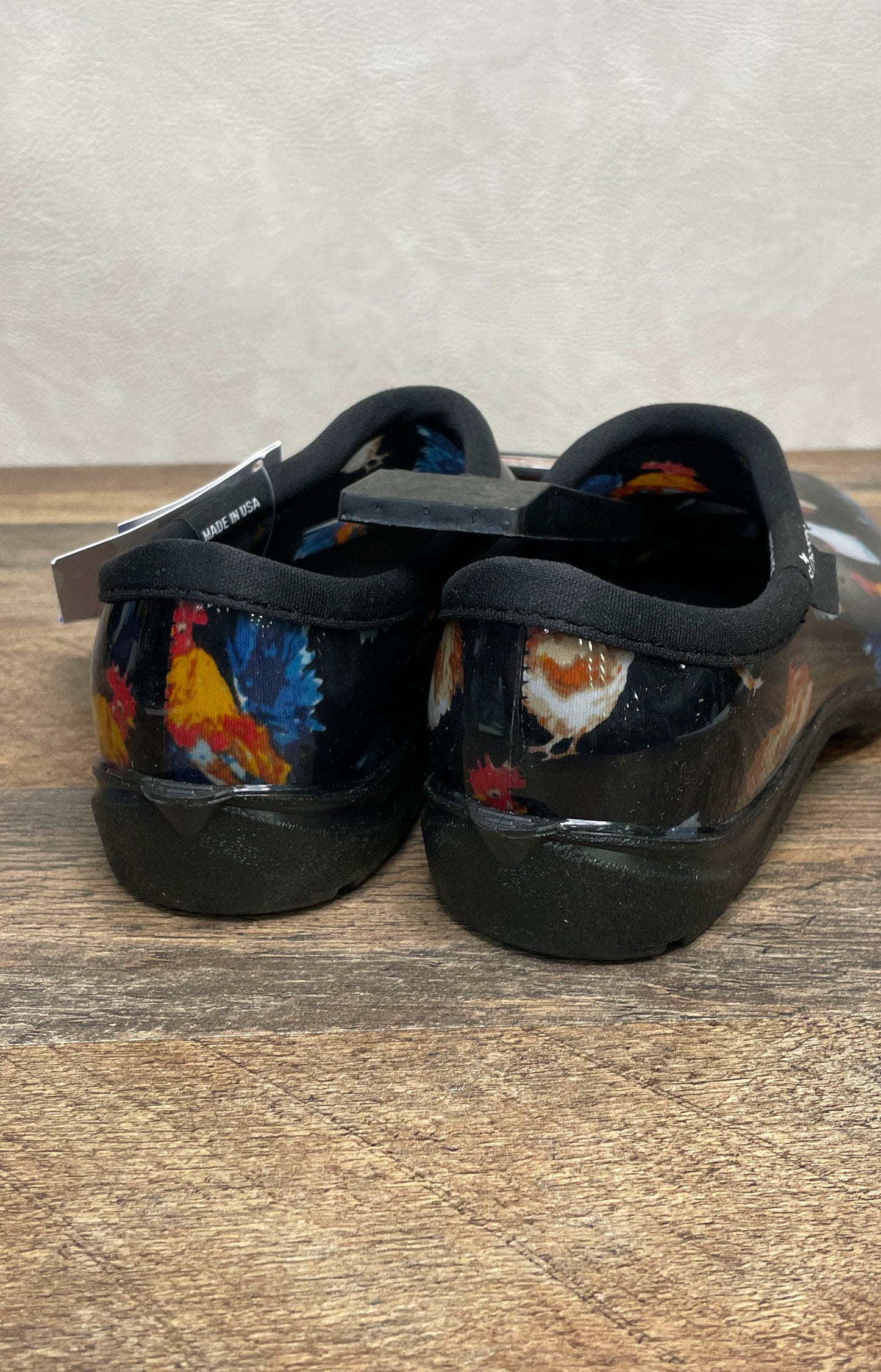 Sloggers Premium Garden Clog Chicken Black Waterproof Shoes Women's Size 6