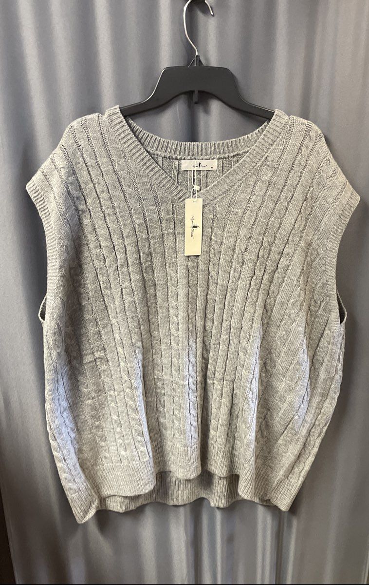 Agnes Orinda Women's Gray Black Sweater Vests Lot 2 Cable Knit V-Neck NWT Sz 4X