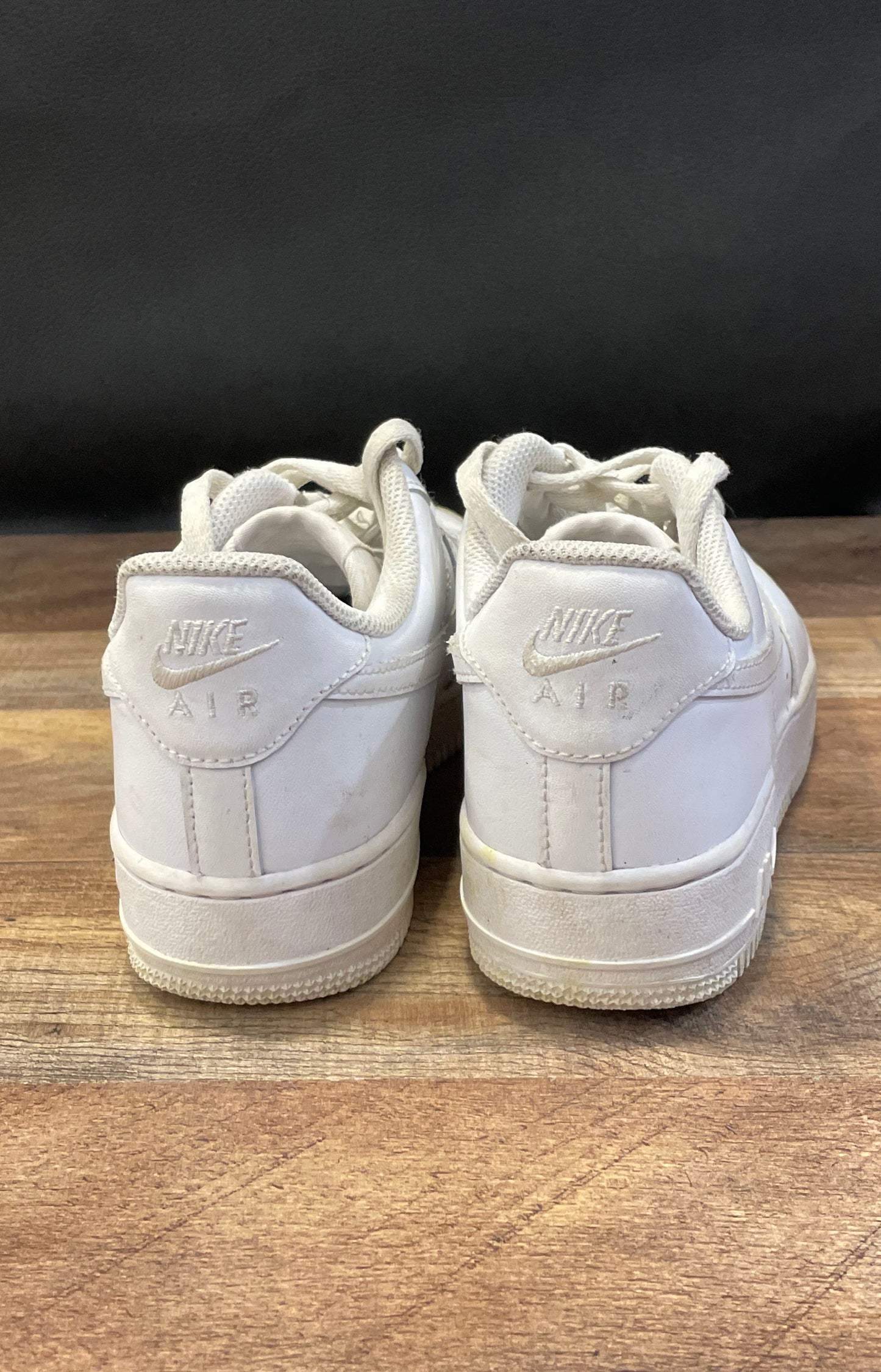 Nike Air Force 1 '07 Triple White Women's Sneakers Size 7.5