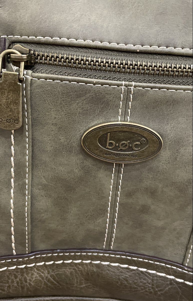 b.o.c. Olive Green Leather Crossbody Bag Whipstitch Detail Adjustable Strap