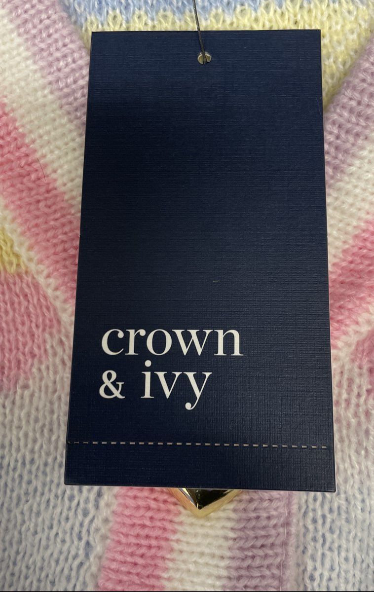 Crown & Ivy Women's Ivory Hearts Aplenty Cardigan Gold Heart Buttons NWT Sz S