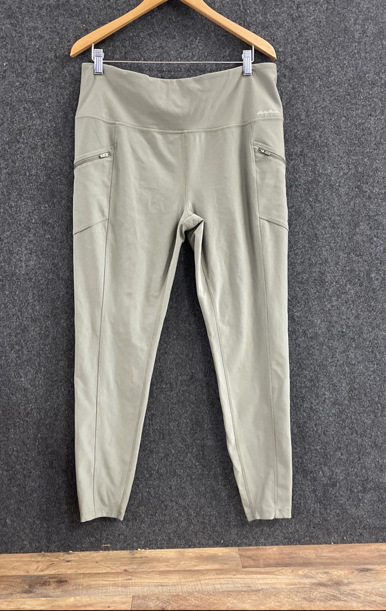 Eddie Bauer Women's Motion Trail Tight Leggings Sage Green Zipper Pockets Sz XL